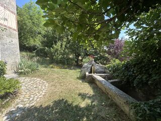  Maison � vendre 13 pi�ces 335 m�