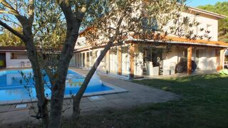  Villa � vendre 8 pi�ces 217 m�