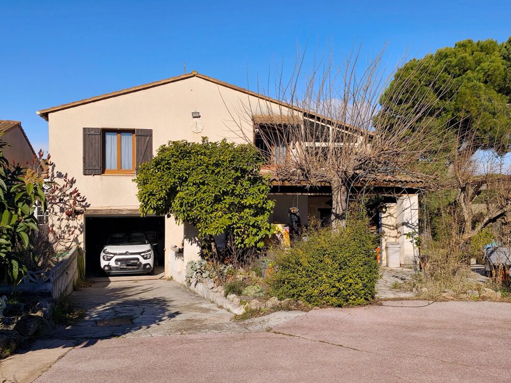 MAISON FAMILIALE AVEC DÉPENDANCE AMÉNAGÉE, GRAND TERRAIN ARBORÉ
