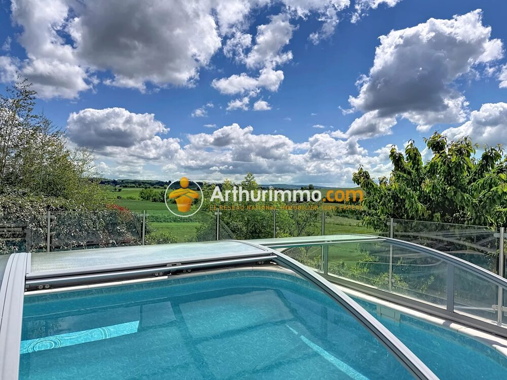 Vente Maison Maison familiale avec piscine à Saint-Savin Bourgoin-jallieu