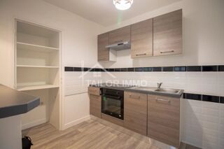  Appartement à louer 2 pièces 59 m²