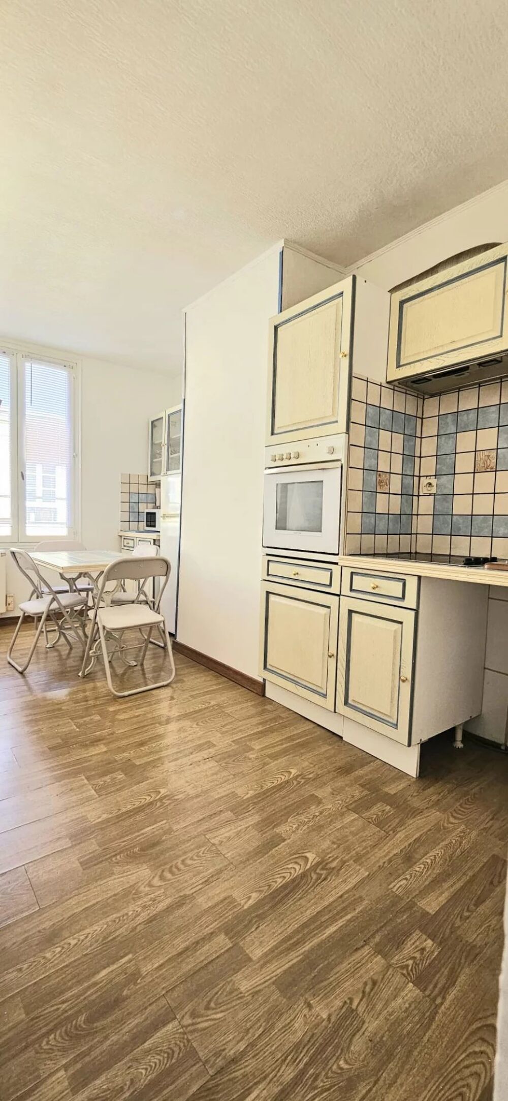 APPARTEMENT F2 MEUBLE LE MANS