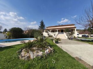  Maison  vendre 8 pices 192 m