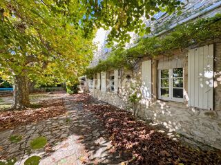  Maison � vendre 10 pi�ces 310 m�