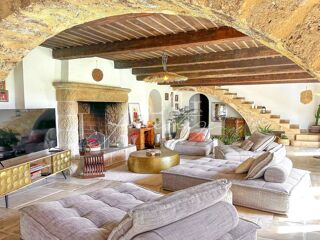  Maison � vendre 5 pi�ces 235 m�