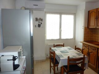  Appartement à louer 4 pièces 87 m²