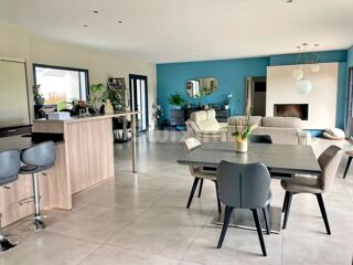  Maison � vendre 6 pi�ces 180 m�