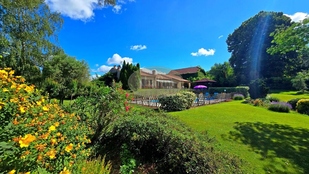 Villa, piscine et tennis