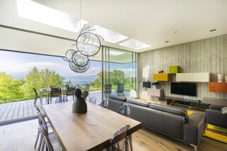  Villa � vendre 5 pi�ces 210 m�