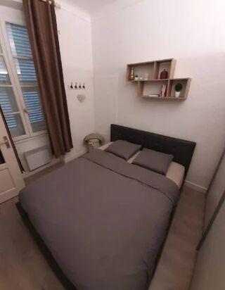  Appartement à louer 2 pièces 27 m²