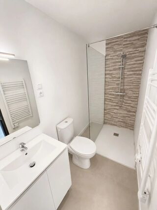  Appartement à louer 1 pièce 36 m²