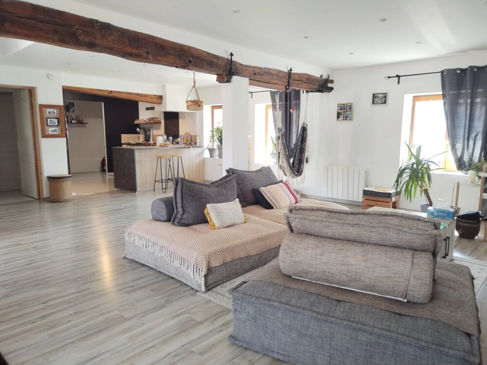Vente Appartement DUPLEX 95 M² CENTRE ÉGREVILLE (77) Égreville