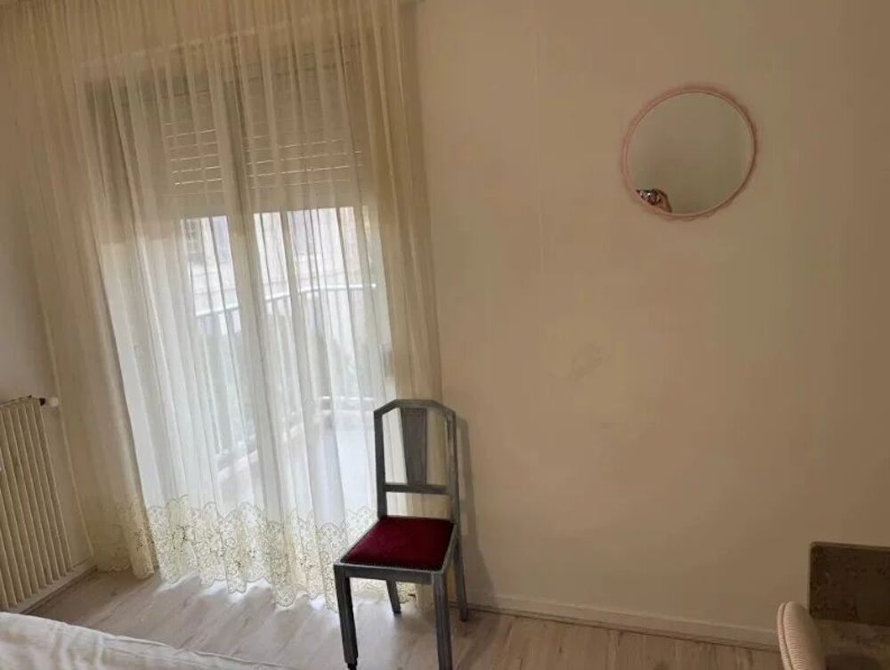 Location Appartement Trois pièces de 69m² avec trois terrasses dans un résidence Nice