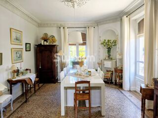  Maison à vendre 8 pièces 190 m²