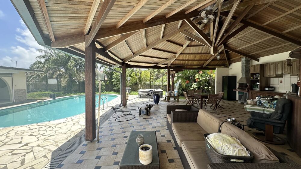 EXCLUSIVITÉ - VOTRE VILLA DANS LE BOURG DE MATOURY, PROCHE DU MA
