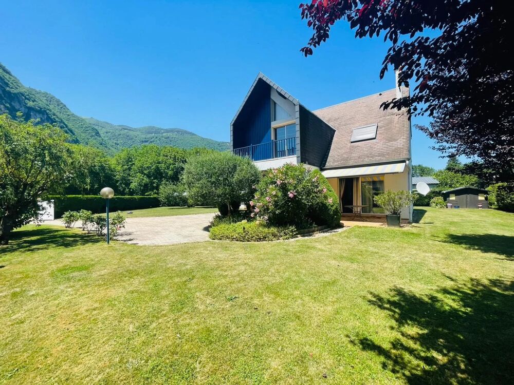 Vente Maison Maison d'architecte de 140 m² sur plus de 1 000 m² de terrain pl Cierp-gaud