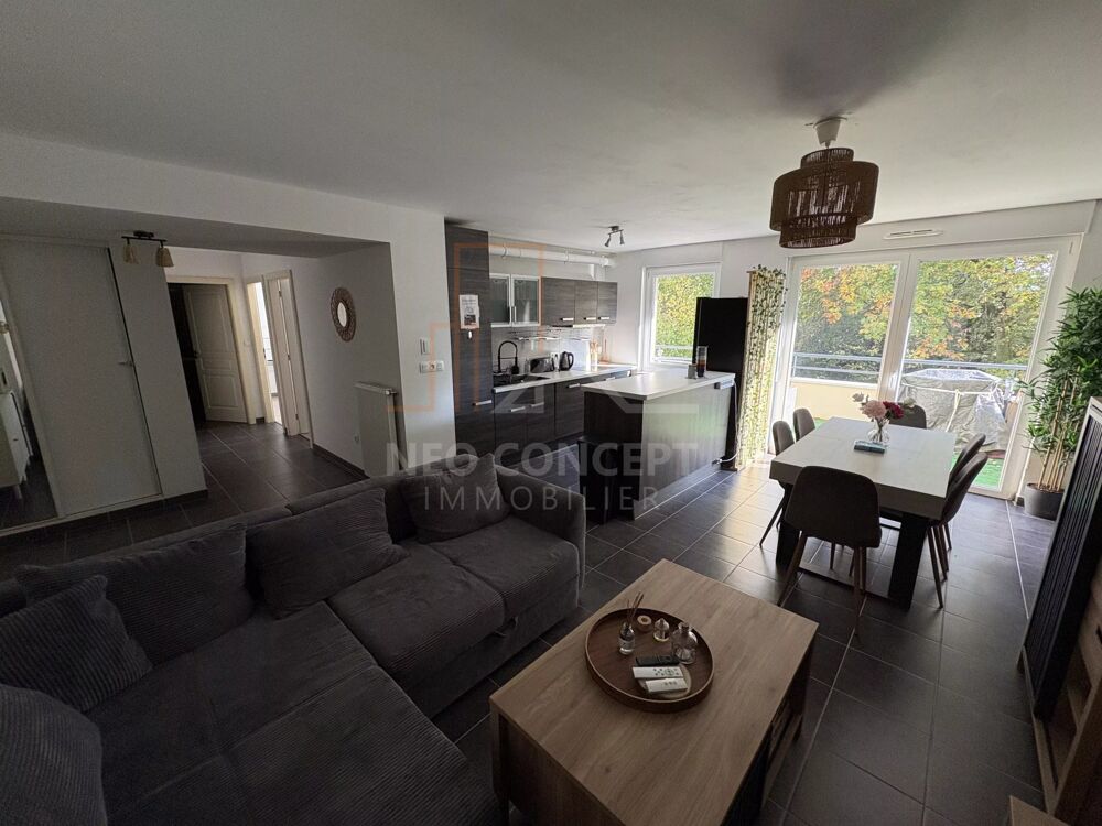 Location Appartement Beau 3 pièces de 64 m2 avec terrasse sans vis à vis sis Offendor Offendorf