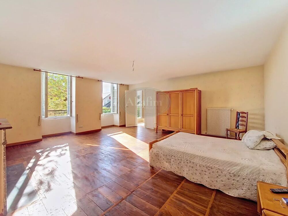 Vente Maison Maison 282m², piscine, atelier Bordes