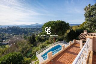  Maison � vendre 8 pi�ces 375 m�