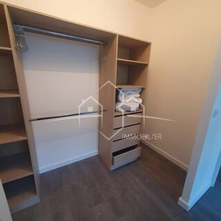 Appartement à louer 2 pièces 43 m²