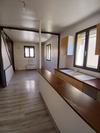  Immeuble � vendre 3 pi�ces 55 m�