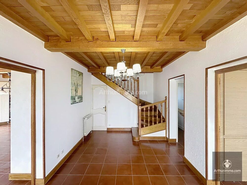 VILLEMONTAIS - Maison d'environ 120 m2 sur son terrain avec vue