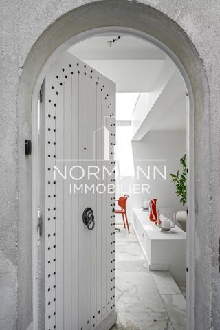  Appartement � vendre 9 pi�ces 255 m�