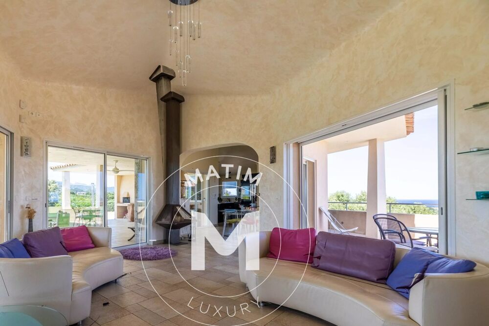 à vendre  Villa Ste Lucie De Porto Vecchio (20144)