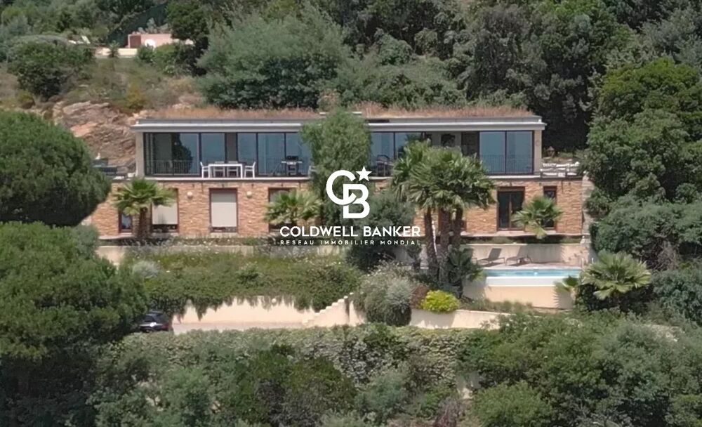  vendre  Maison Rayol-Canadel-sur-Mer (83820)