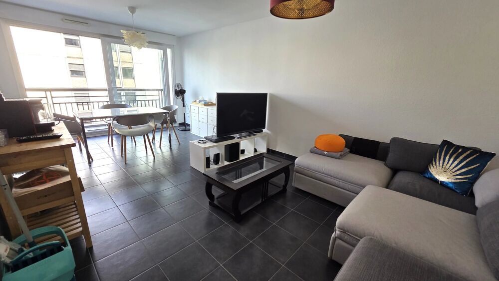 Vente Appartement Hôpital Civil, appartement 3 pièces de 63 m2 avec terrasse et Pa Strasbourg