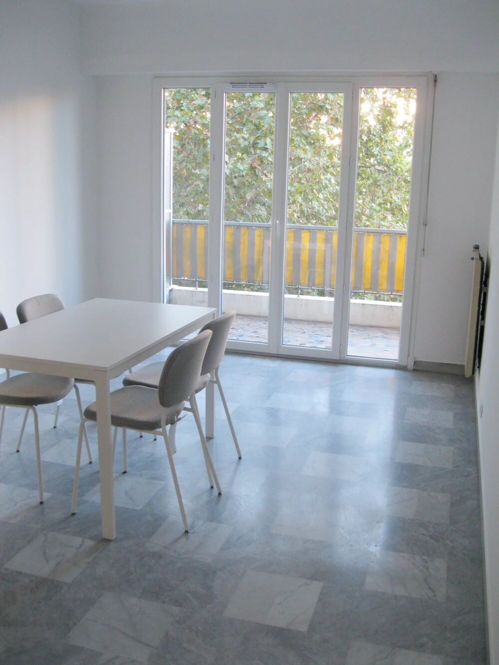Deux pièces de 50m² au centre ville