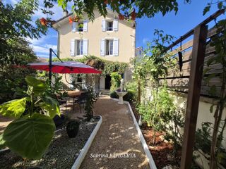  Maison  vendre 6 pices 144 m