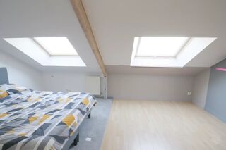  Immeuble à vendre 5 pièces 153 m²