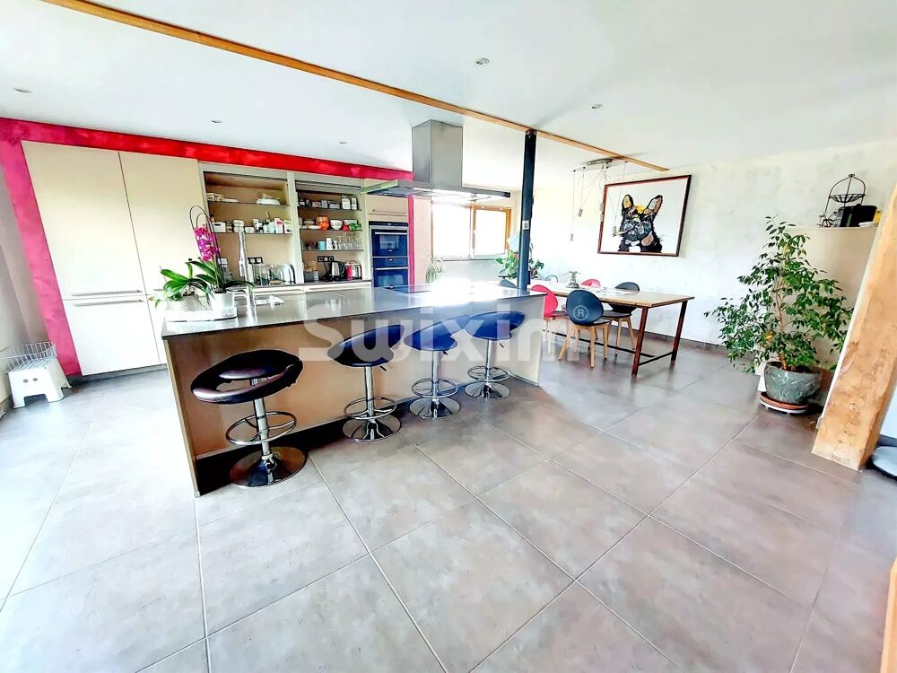 � vendre  Maison Saint-Genis-Pouilly (01630)