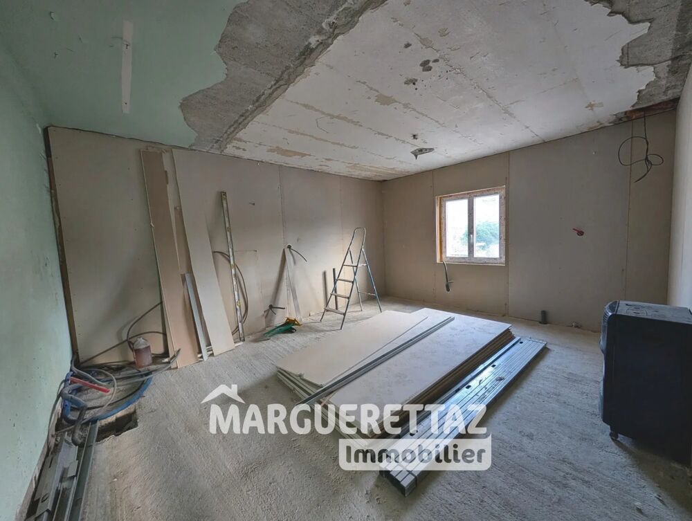 Vente Maison Ancienne ferme de 365 m² - VIUZ-EN-SALLAZ Viuz-en-sallaz