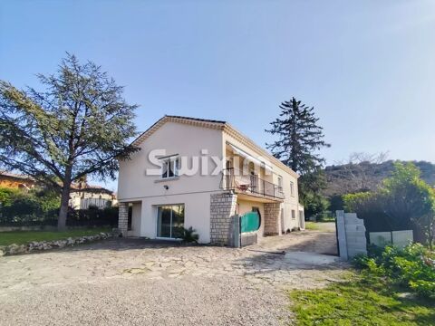   Maison familiale, 7 chambres, grand terrain, locatif possible Maison - 9 pi�ce(s) - 185 m�