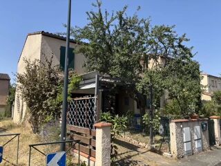  Villa à vendre 7 pièces 121 m²