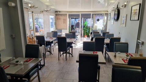 Fonds de commerce 215000 83980 Le lavandou