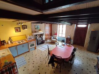  Maison  vendre 4 pices 175 m