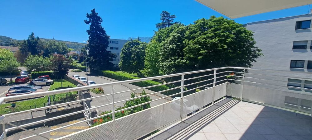 Vente Appartement EYBENS LE BOURG - T4 de 82 m2, parking privatif, poss garage Eybens