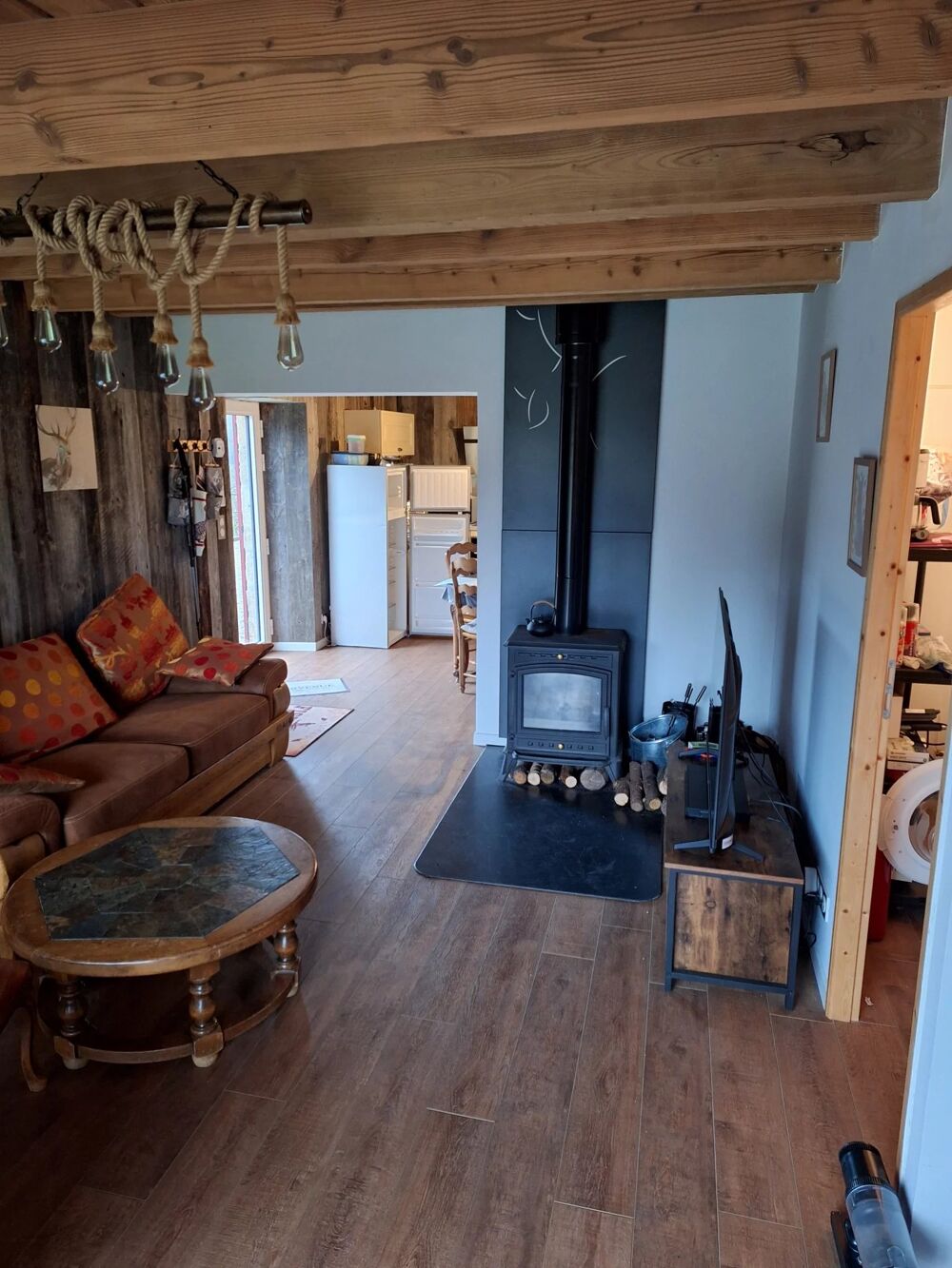 � vendre  Propri�t�/ch�teau Saint-Apollinaire-de-Rias (07240)