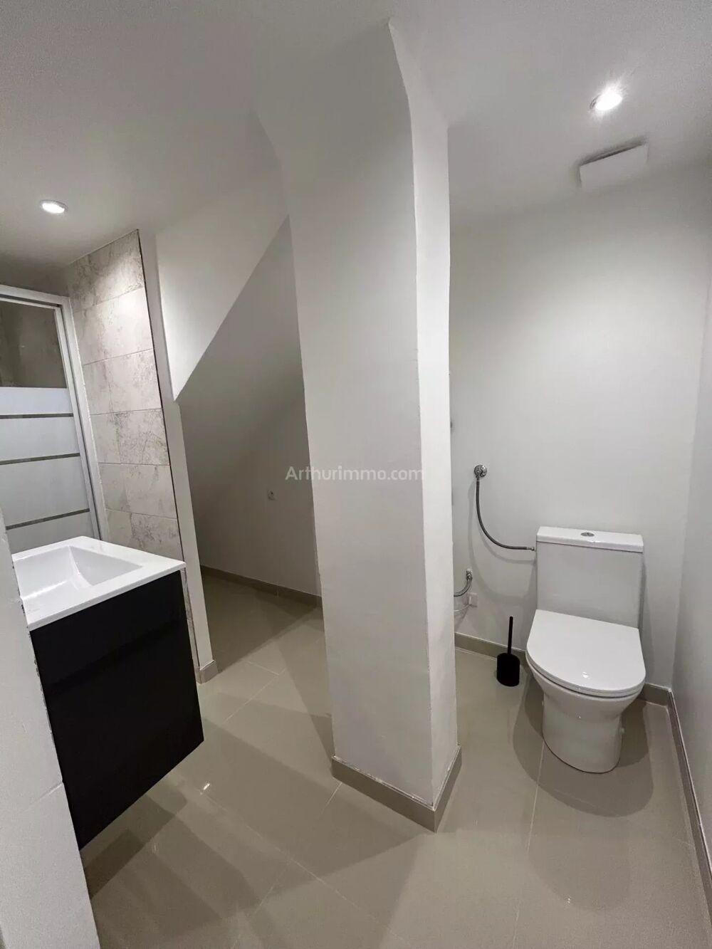 Location Appartement STUDIO MEUBLE Aubagne