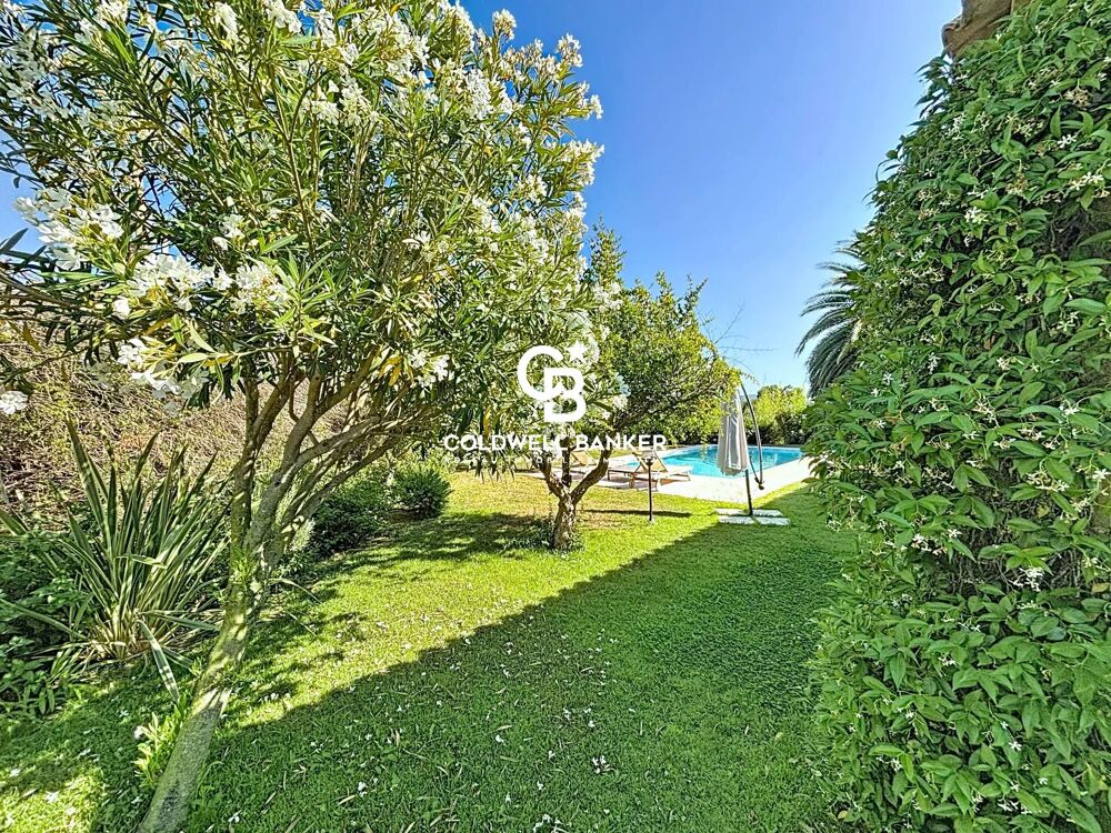 Vente Maison Beauvallon – Élégante villa avec vue sur le Golfe de Saint-Trope Grimaud