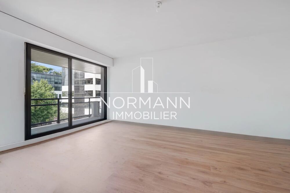 LEVALLOIS RIVAY-EDOUARD VAILLANT-2 CHAMBRES-BALCON-PARKING