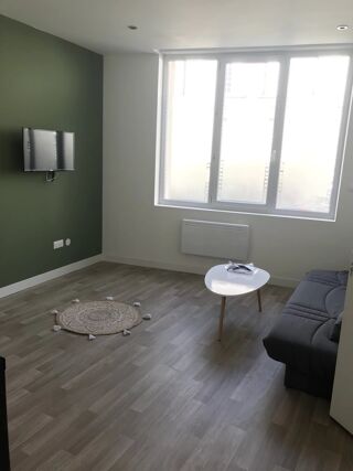  Appartement à louer 1 pièce 21 m²
