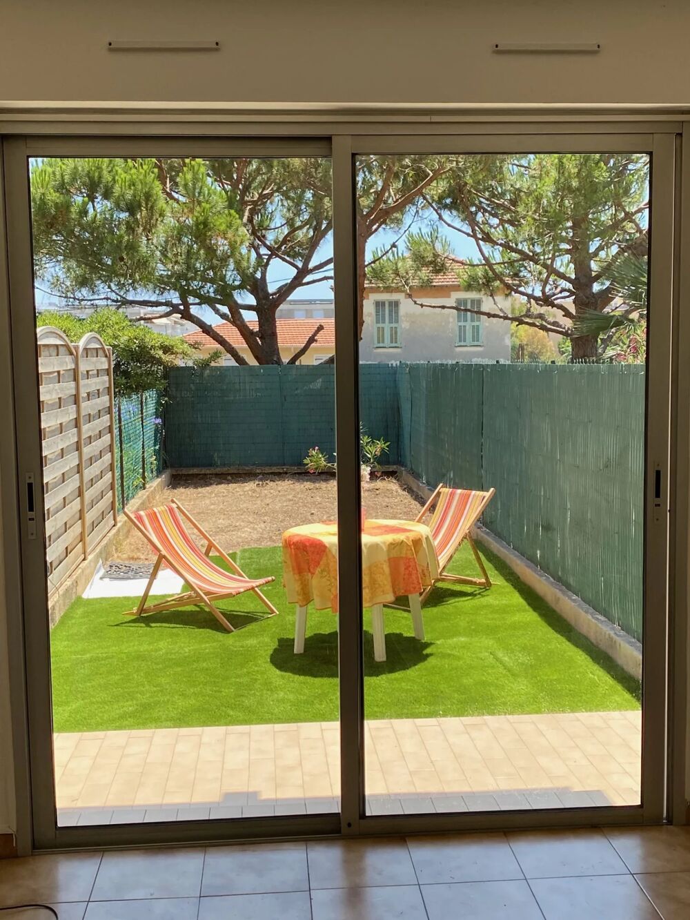 Location Appartement Studio meublé avec Terrasse Cagnes-sur-mer