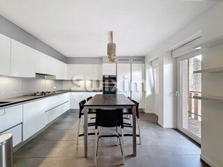  Appartement � vendre 4 pi�ces 111 m�