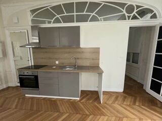  Appartement à louer 2 pièces 43 m²