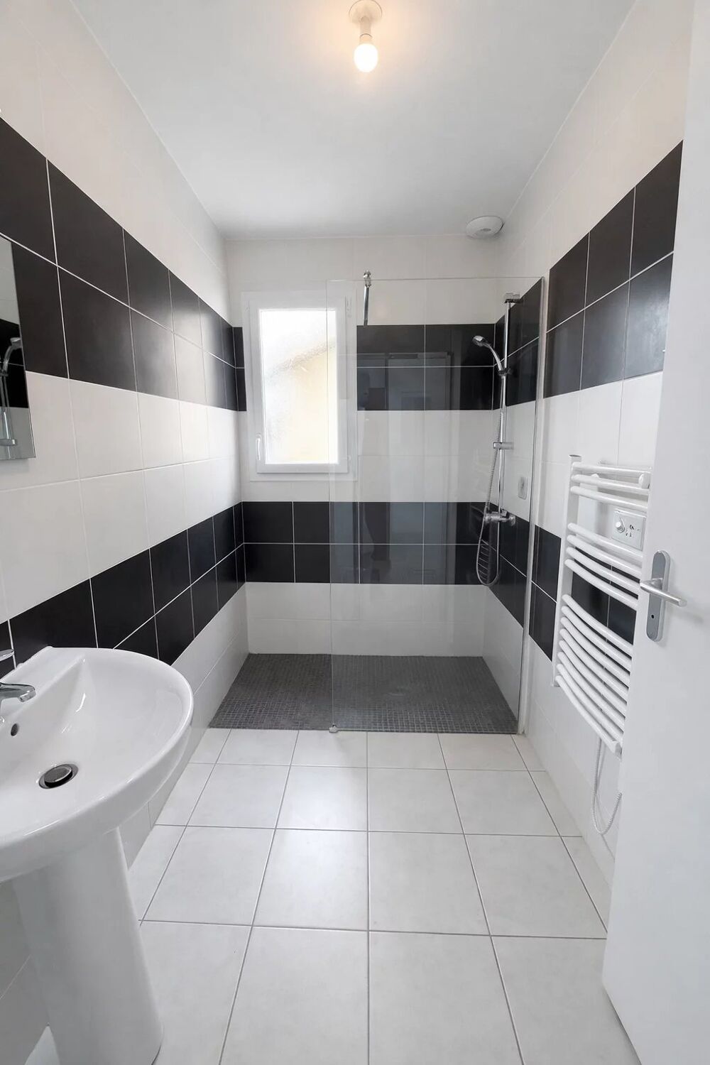 Vente Maison SALLES MAISON RECENTE TYPE 3 Salles
