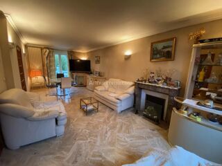  Villa � vendre 8 pi�ces 196 m�